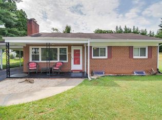 911 Belmore Ave, Staunton, VA 24401