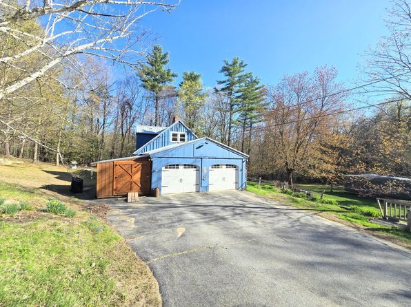 8 Houghton Lane, New Boston, NH 03070
