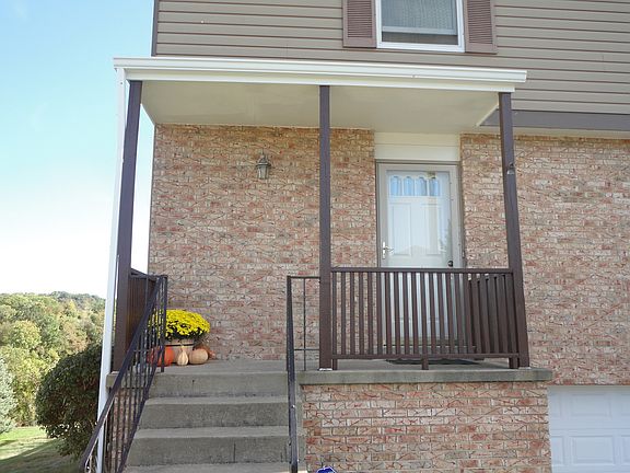 3rd image of 4045 Hill St