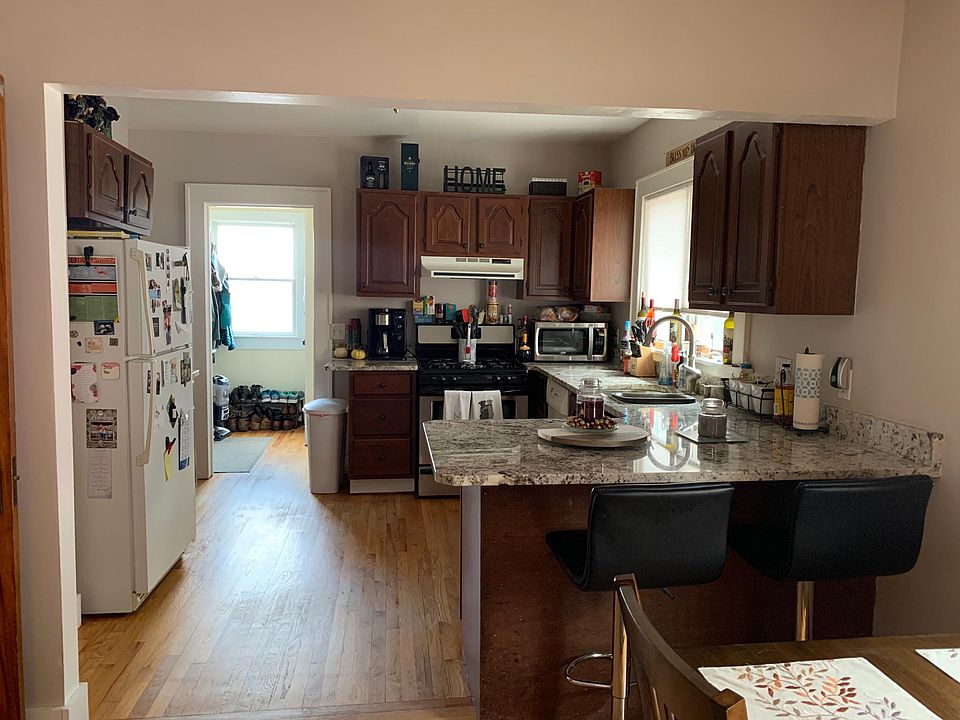 74 Marion St, Rochester, NY 14610 Zillow