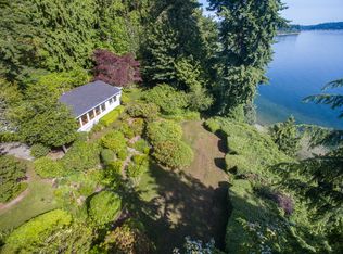 7724 NE North St, Bainbridge Island, WA 98110
