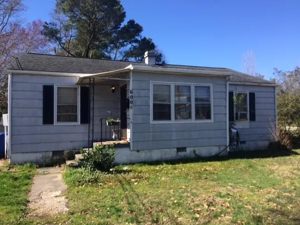 600 Willow Dr, Newport News, VA 23605