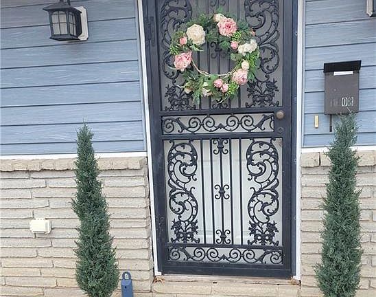 3rd image of 1208 E Red Bridge Rd