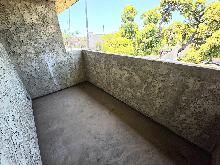 2101 Vine St #322 — Photo 7