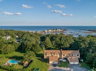 241 Sea Rd APT 7, Kennebunk, ME 04043