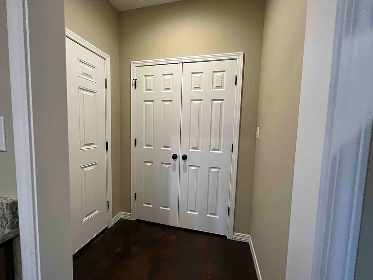 33122B Stables Dr — Photo 8