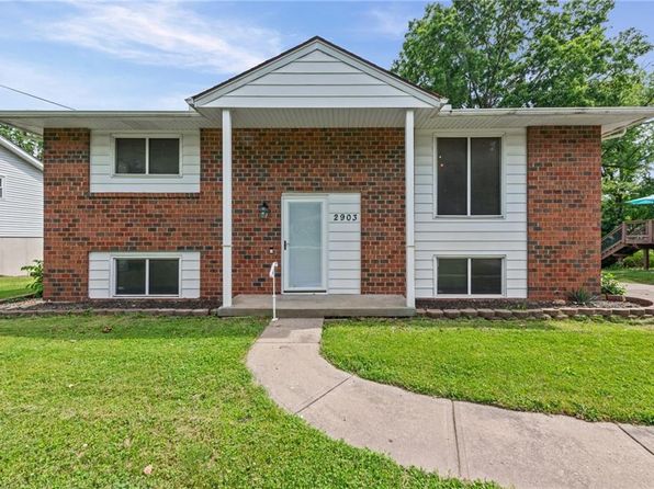 2903 NE 56th Ter, Gladstone, MO 64119