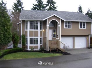 17627 8th Pl, Lynnwood, WA 98037