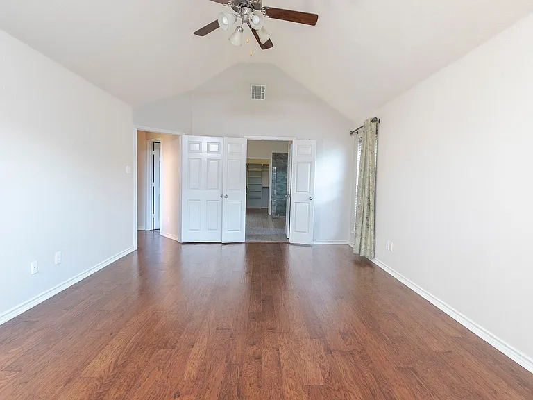 1200 Talley Ln — Photo 16