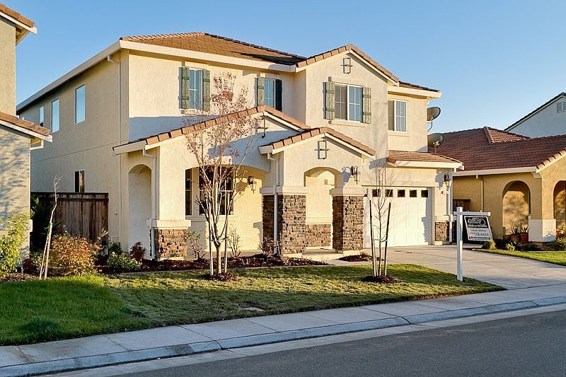 1st image of 1169 Ashford Ln