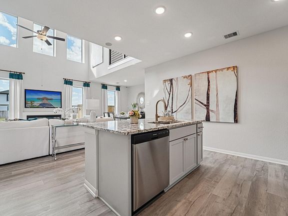 7th image of this home