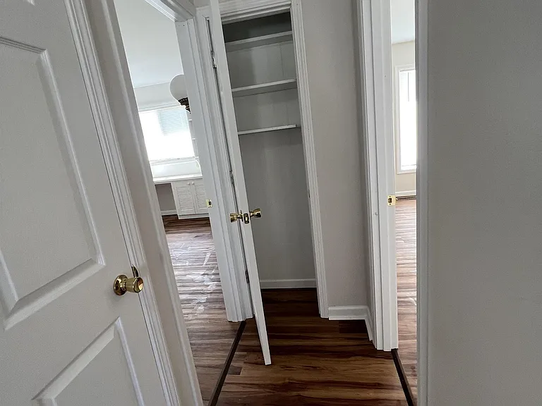 17 E Blaine St — Photo 14
