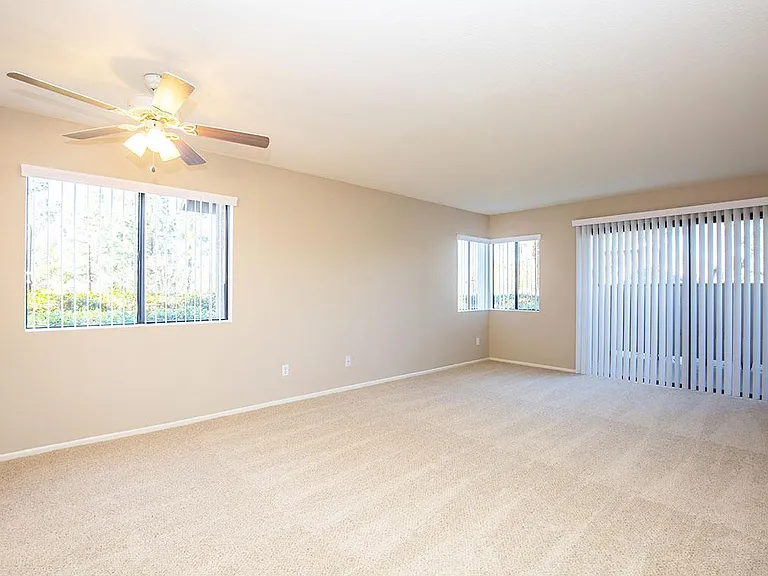 Westridge Apartment Homes — Photo 35