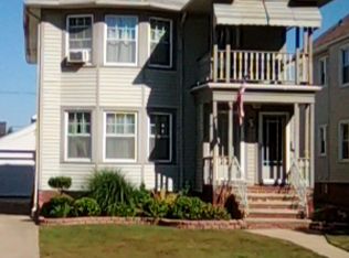 2193 Lewis Dr, Lakewood, OH 44107