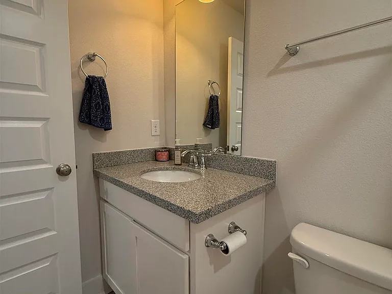 9469 Nature Creek Ln — Photo 12
