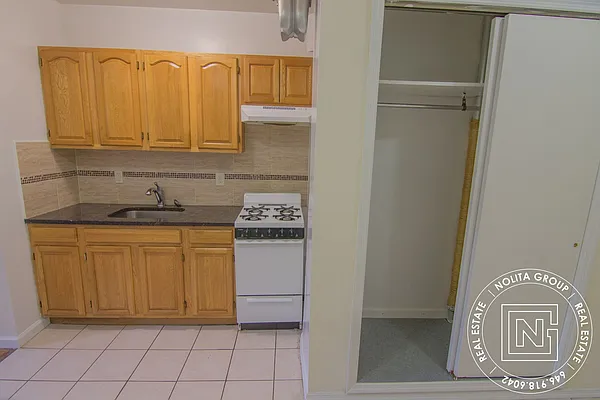 Rented by Nolita Group | media 8