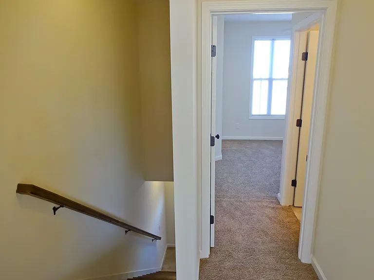 115 Joy Dr #115 — Photo 17