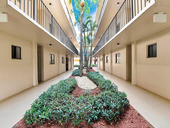 3rd image of 5370 Las Verdes Circle #207