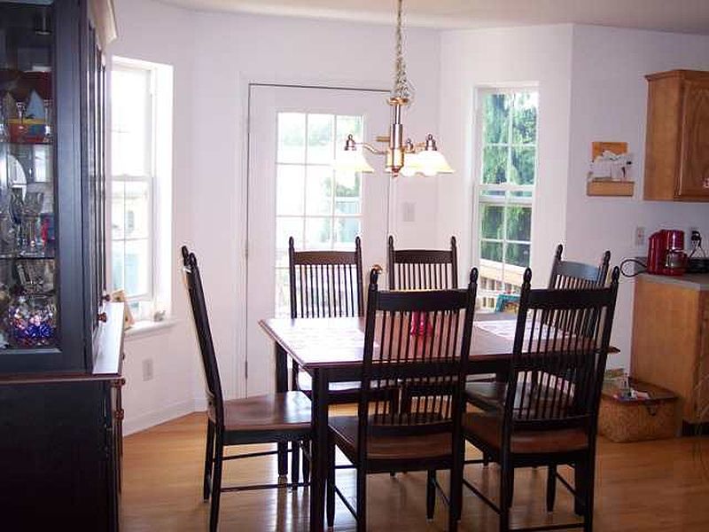4th image of 104 MORNING GLORY Way