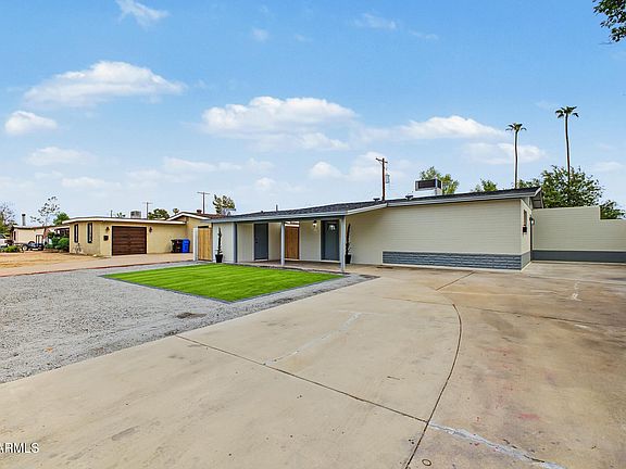 3rd image of 7727 W WELDON Avenue