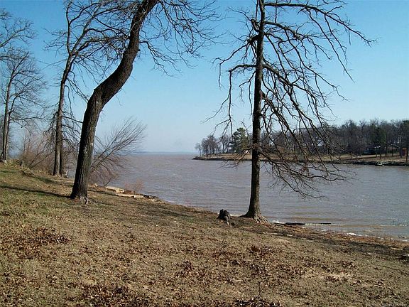 5th image of 1818 Quail Dr