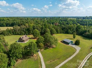 185 Robinson Acres Ln, Rutherfordton, NC 28139