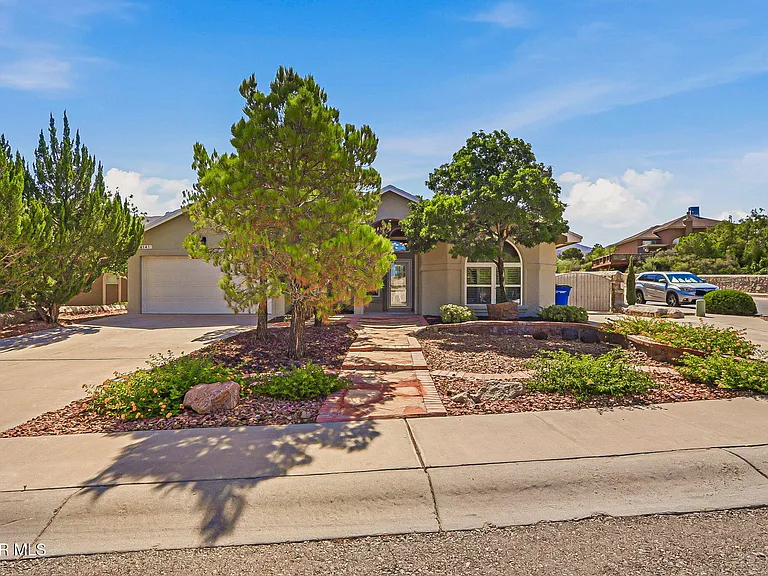 6141 Loma De Cristo Dr — Photo 1