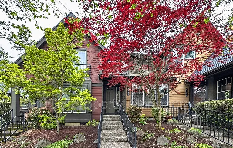7399 NE Stonewater St — Photo 1