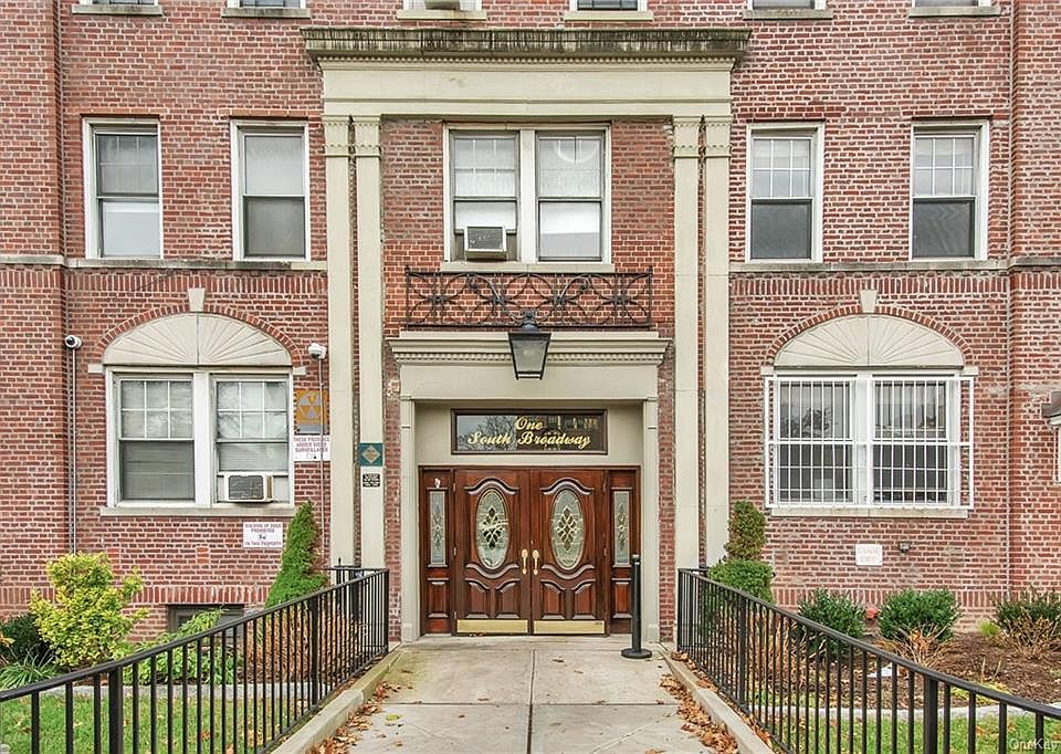 1st image of 1 S Broadway APT 3G