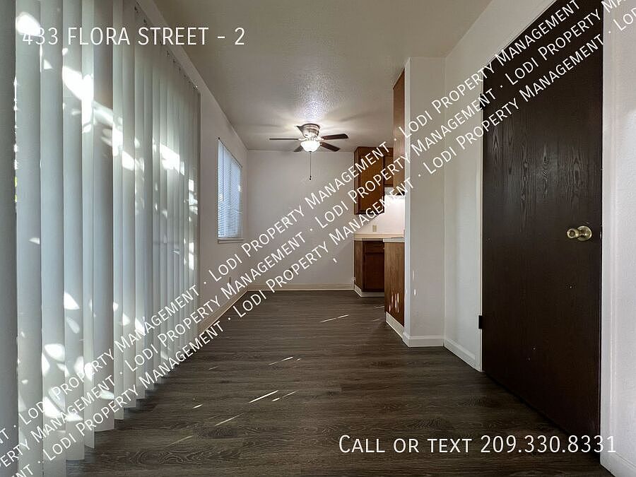 433 Flora St Lodi CA Zillow