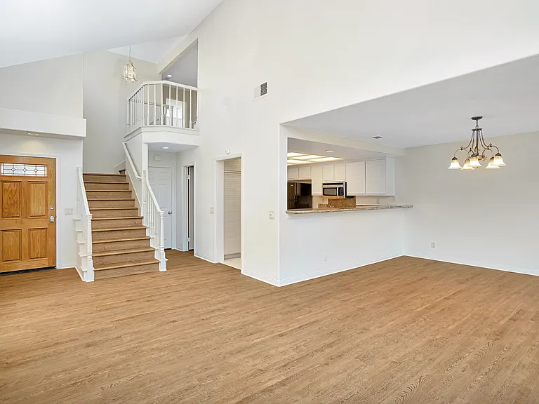 3679 Calle Joaquin — Photo 13