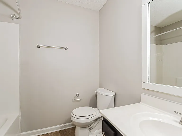 5746 Oakley Dr — Photo 15