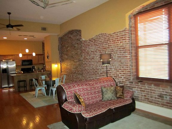 Great Natural Light!