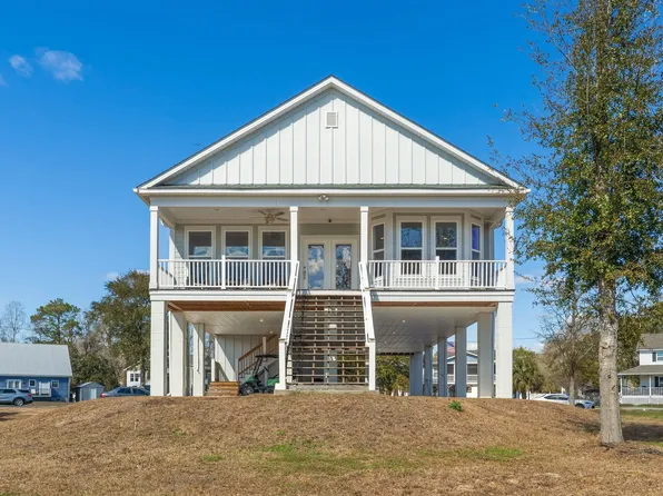 400 Elizabeth Dr., Murrells Inlet, SC 29576