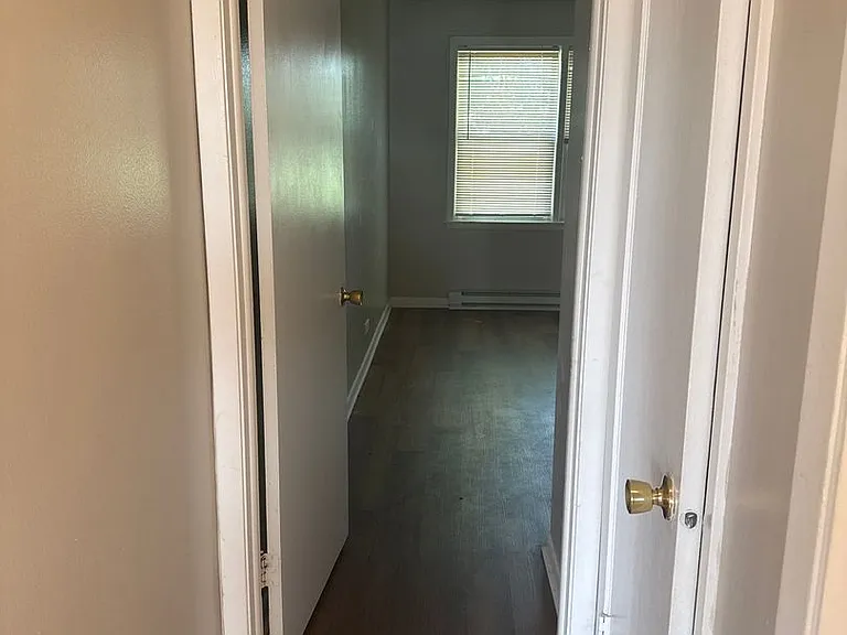 6615-19 W Lloyd Dr — Photo 23
