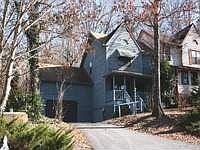 2nd image of 1492 Townhouse Dr
