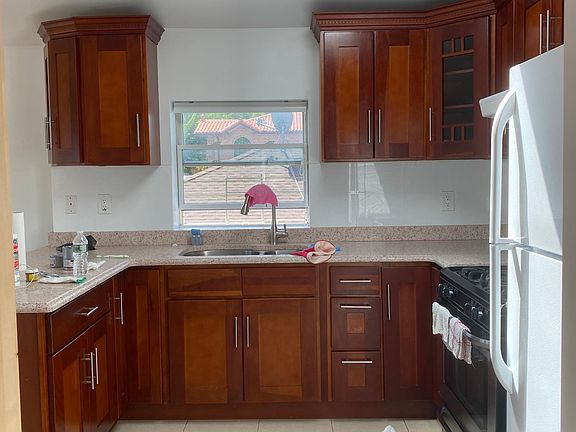 2nd image of 14739 18th Ave Floor 2