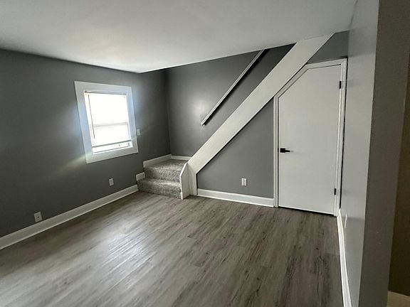 2nd image of 569 Lathrop St #H