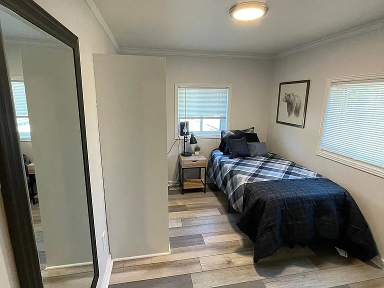 95 S Kendall St — Photo 18