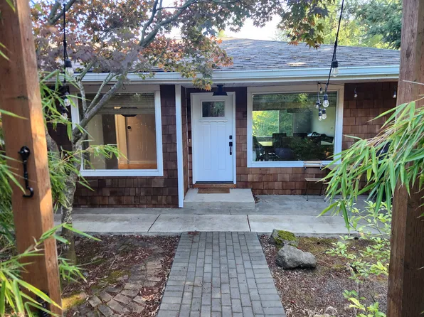 10140 NW Cornell Rd, Portland, OR 97229