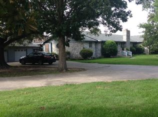 8436 Spring Cypress Rd, Spring, TX 77379