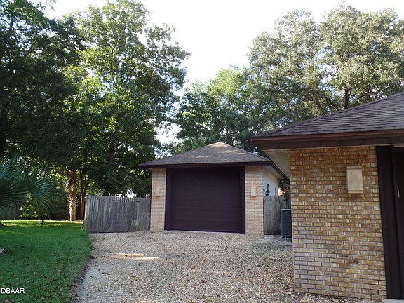 2nd image of 6123 Del Mar Dr