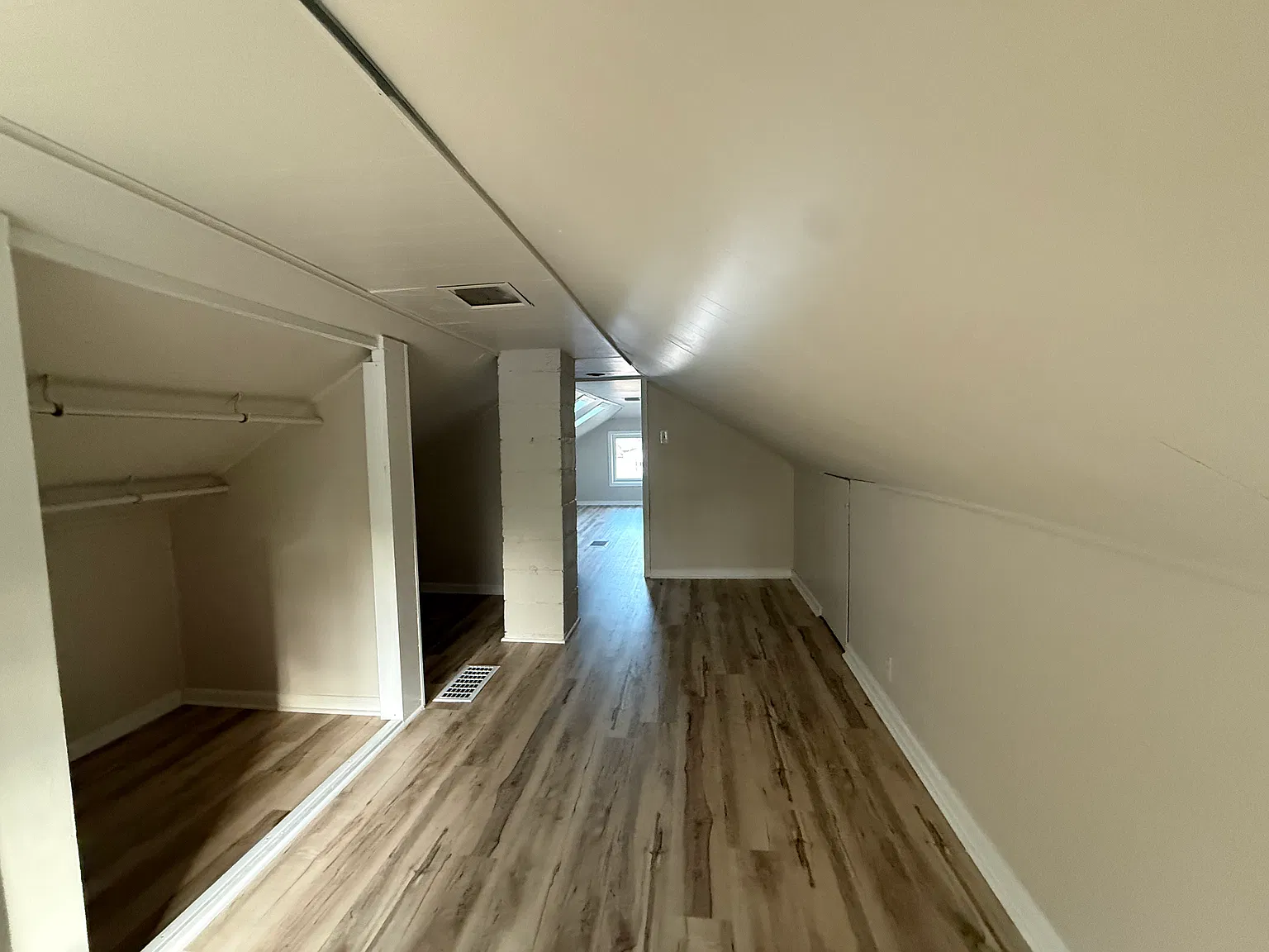 4 bed, 1724 sqft, $1,900 — Photo 3