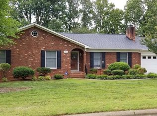 2511 Northfork Ter, High Point, NC 27265