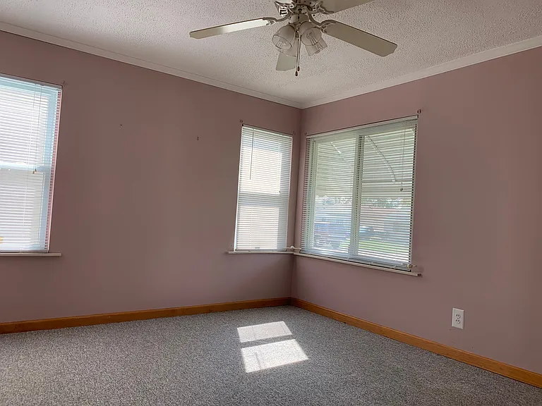 7428 Deering St — Photo 11
