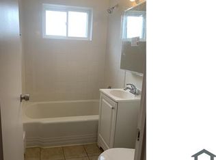 2004 S 5th Ave #2N, Maywood, IL