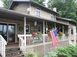 40 Jacobs St, Franklin, NC 28734