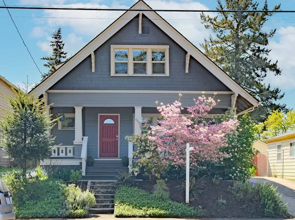 7906 SE Woodstock Blvd, Portland, OR 97206