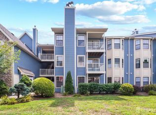 294 Cozzens Ct, East Brunswick, NJ 08816