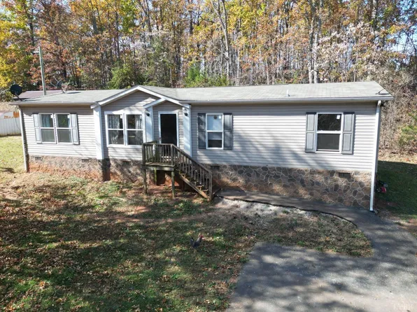 255 James River Rd, Appomattox, VA 24522
